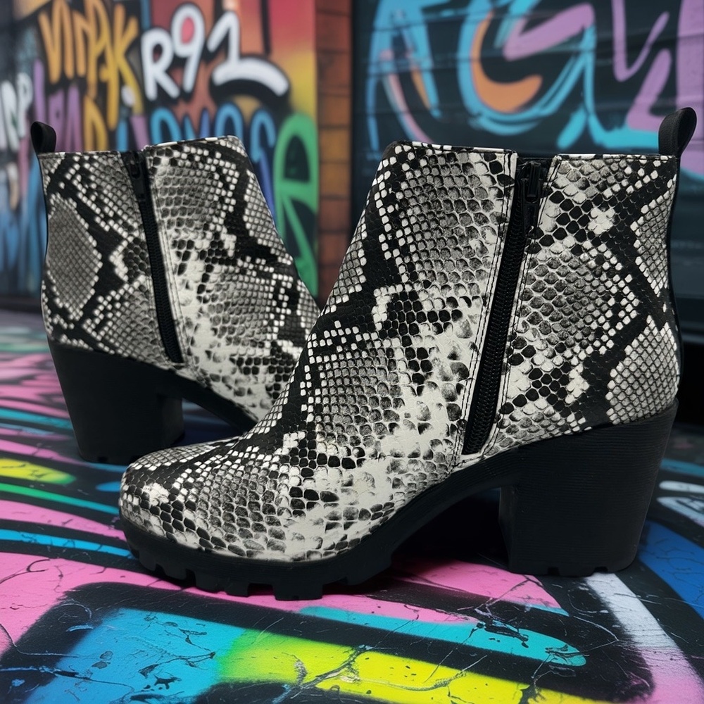 Mix No. 6 Cooya Snake Print Block Heel Ankle Boots Women’s 8
